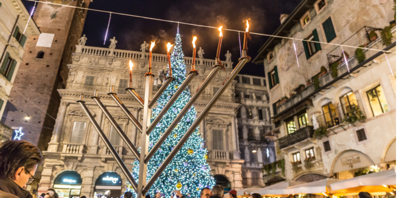 Accensione delle Luci in Piazza Erbe, Verona