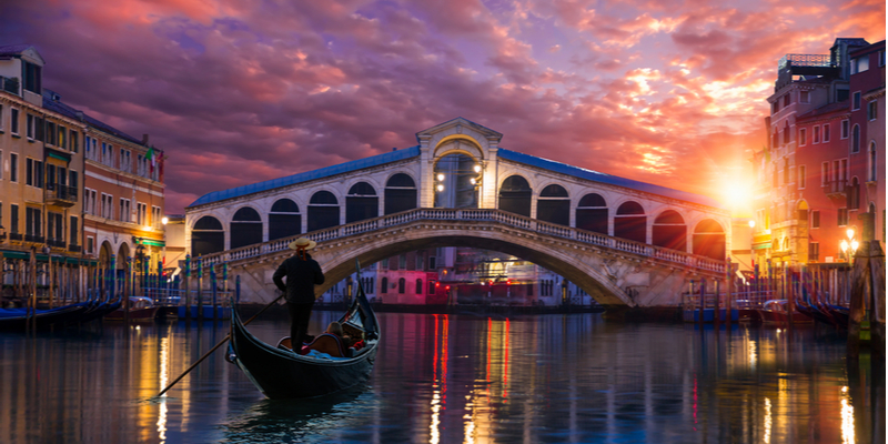 Venezia, Gondola al tramonto