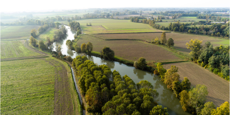 Veduta aerea del Fiume Oglio nella Valle del Po