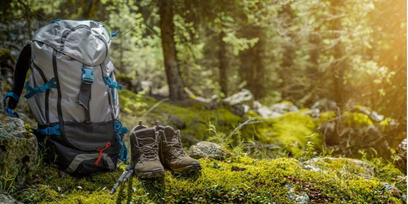 Zaino e scarpe da trekking