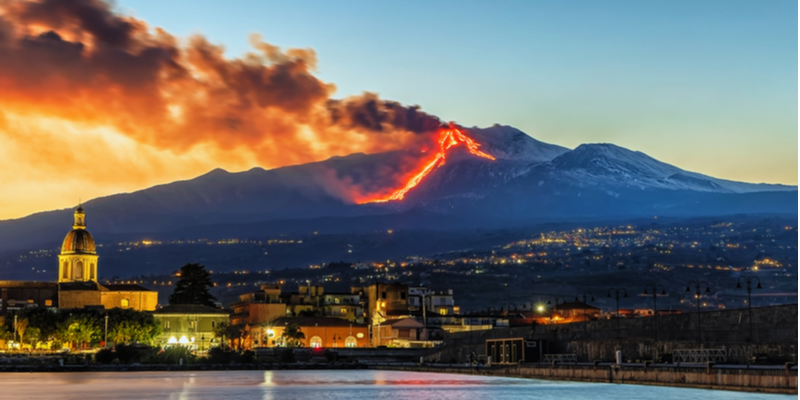 Sicilia e il suo vulcano