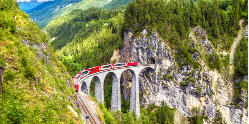 Trenino Rosso del Bernina